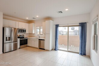2837 W Eagle Talon Trail in Phoenix, AZ - Building Photo - Building Photo