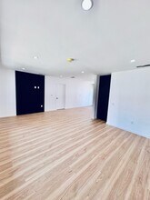18152 Sunburst St in Northridge, CA - Building Photo - Building Photo
