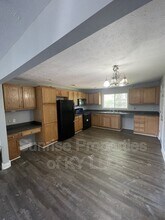 3203 Hampstead Ct in Louisville, KY - Building Photo - Building Photo