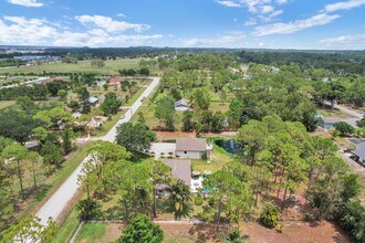 14648 88th Pl N in The Acreage, FL - Building Photo - Building Photo