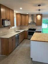 16 Morin St in Dover, NH - Building Photo - Building Photo