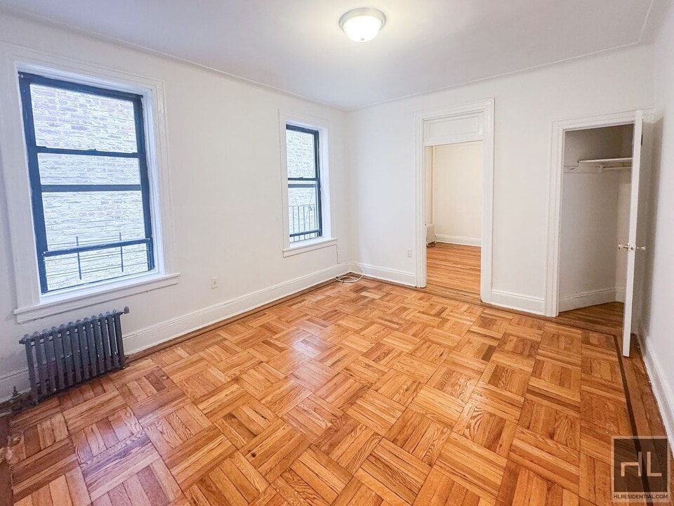 WEST 10 STREET in Brooklyn, NY - Building Photo