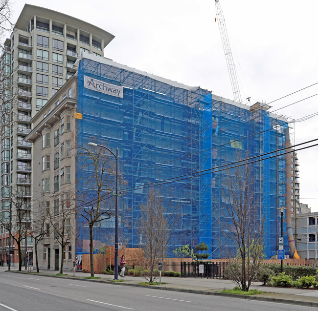 Brookland Court in Vancouver, BC - Building Photo - Building Photo