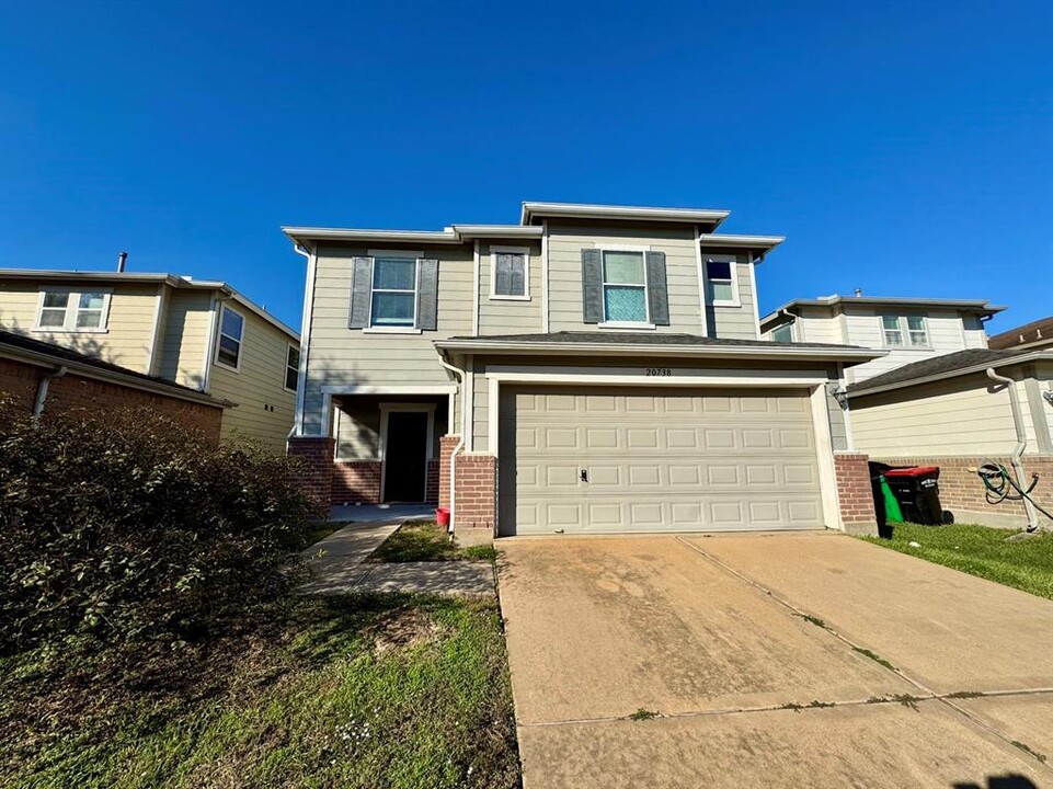 20738 Fair Castle Dr in Cypress, TX - Building Photo