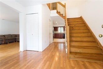 97 Maple St in Croton-on-Hudson, NY - Building Photo - Building Photo
