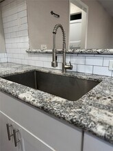 2922 Randolph Rd in Pasadena, TX - Foto de edificio - Building Photo