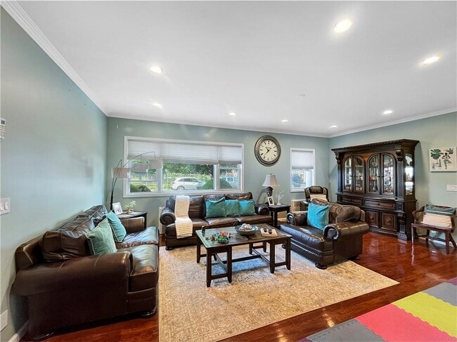 property at 226 Avenue Z