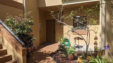 15509 N Miami Lakeway in Miami Lakes, FL - Building Photo - Building Photo