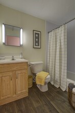 Rockingham Village Apartments in Seabrook, NH - Building Photo - Building Photo