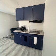 4584 Tamarind Dr, Unit A in Pace, FL - Foto de edificio - Building Photo