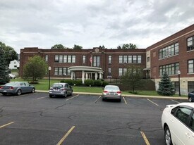 Harry L Apartments in Johnson City, NY - Building Photo