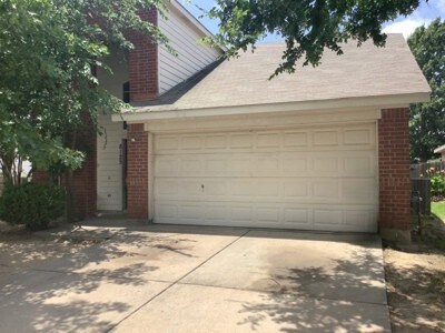 8125 Fleetwing Trail