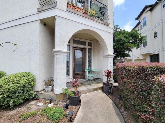 1421 Bremond St in Houston, TX - Building Photo - Building Photo
