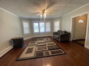 7659 W Sunset Dr in Elmwood Park, IL - Building Photo - Building Photo