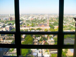 1636 N Wells St, Unit 1812 in Chicago, IL - Foto de edificio - Building Photo