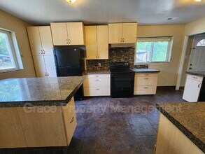 9120 Ogden St in Thornton, CO - Building Photo - Building Photo