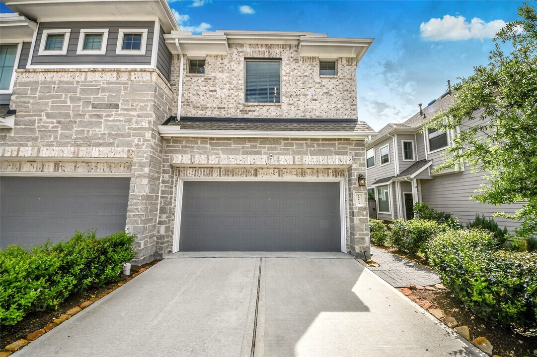 19623 San Angelo Park Dr in Cypress, TX - Building Photo