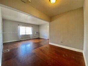 420 NE 82nd St-Unit -3A in Miami, FL - Building Photo - Building Photo