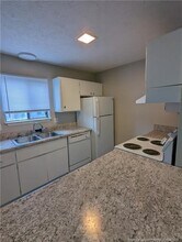 835 Applewood Ln in Fayetteville, NC - Building Photo - Building Photo