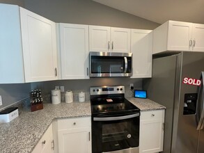 529 19th St NW in Ruskin, FL - Building Photo - Building Photo