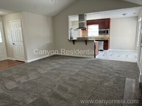 204 Truman Dr in Raeford, NC - Building Photo - Building Photo