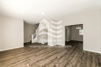 50 N Sherman Dr in Indianapolis, IN - Foto de edificio - Building Photo