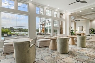 River House Apartments in Norfolk, VA - Building Photo - Building Photo