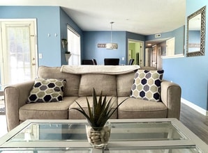 412 Rivertree Ln in Winston-Salem, NC - Foto de edificio - Building Photo