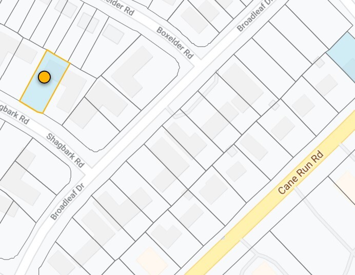 3405 Shagbark Rd in Louisville, KY - Foto de edificio