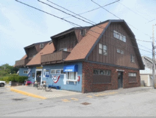 160 Turner Rd in Scituate, MA - Foto de edificio