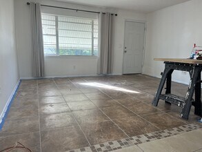 409 Federal St in Oldsmar, FL - Foto de edificio - Building Photo