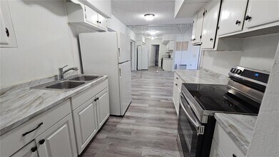 2771 SW 3rd St in Fort Lauderdale, FL - Building Photo - Building Photo