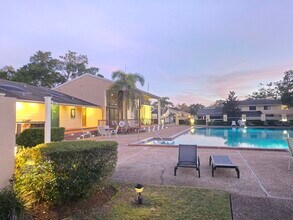 5347 Emerald Isle Dr in Orlando, FL - Building Photo - Building Photo