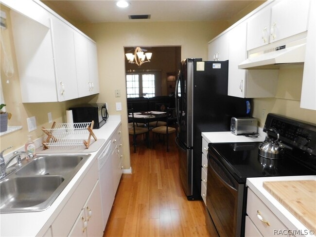 95 E Hartford St in Hernando, FL - Building Photo - Building Photo