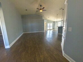 7971 Herzog Ct in Navarre, FL - Building Photo - Building Photo