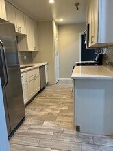 402 S Heliotrope Ave in Monrovia, CA - Building Photo - Building Photo