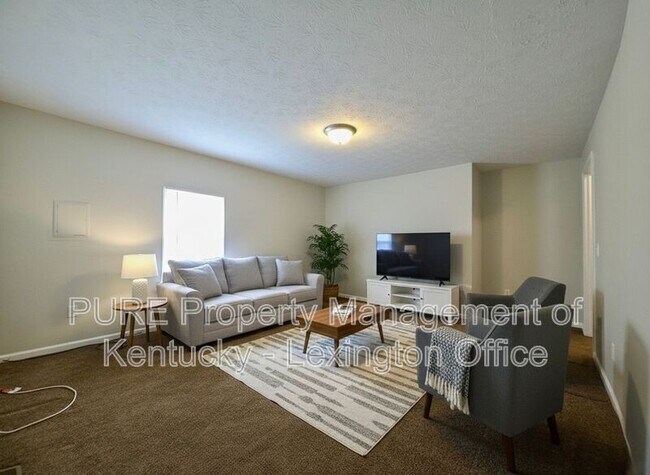 122 S Magnolia St in Harrodsburg, KY - Building Photo - Building Photo