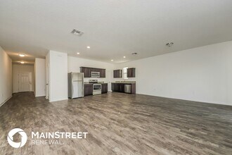 175 Hidden Lk Lp in Haines City, FL - Building Photo - Building Photo