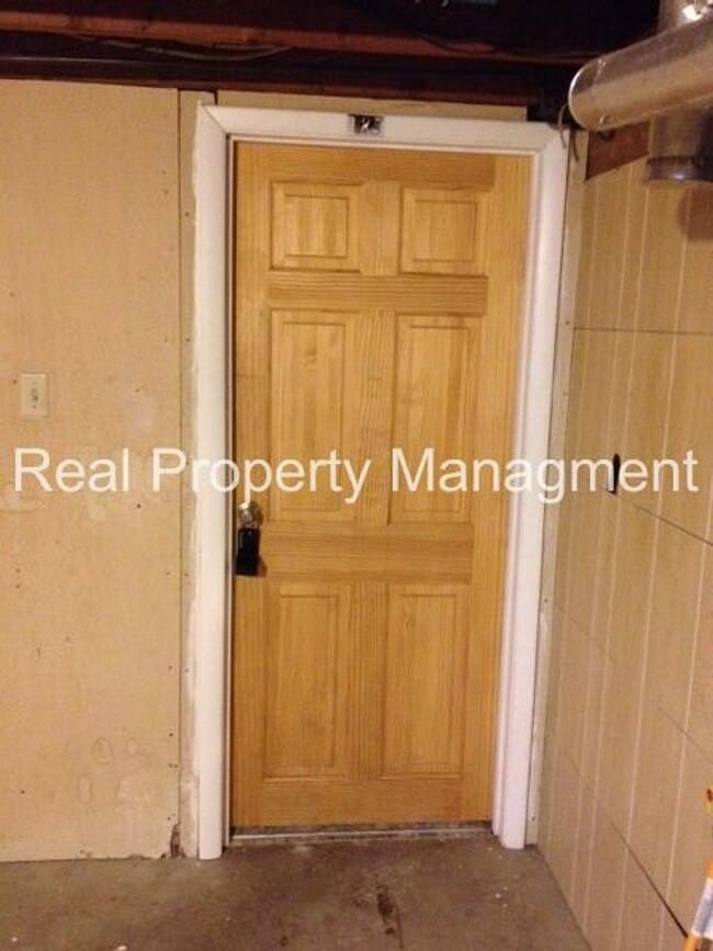 property at 185 N 300 W
