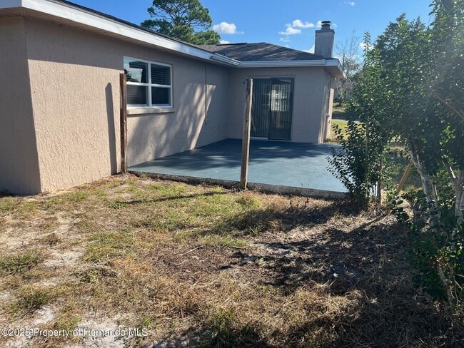 12474 Drayton Dr in Spring Hill, FL - Building Photo - Building Photo