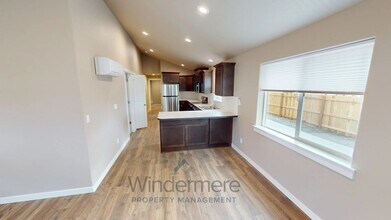 221 Laurel St in Walla Walla, WA - Building Photo - Building Photo