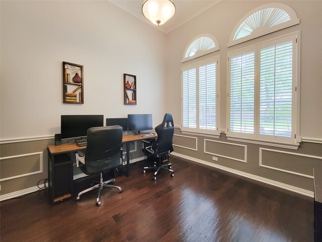 property at 78 N Bluff Creek Cir