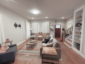 71 Stoner Rd in Asheville, NC - Building Photo - Building Photo