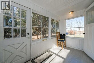 6260 Guelph Line in Burlington, ON - Building Photo - Building Photo