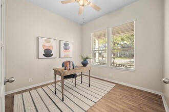 5005 Eilers Ave in Austin, TX - Building Photo - Building Photo
