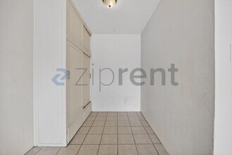 532 21st St in San Diego, CA - Foto de edificio - Building Photo