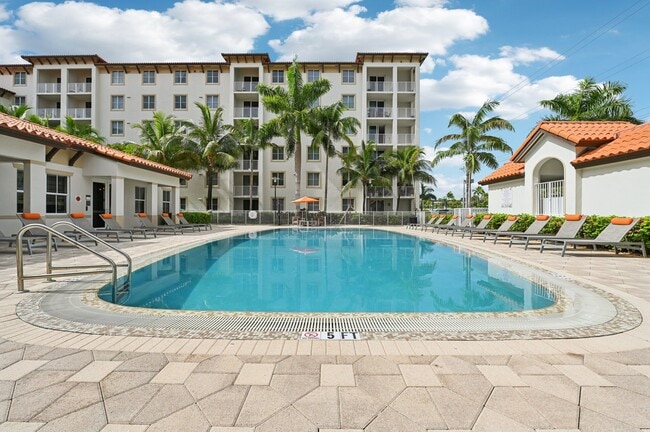Gran Vista at Doral in Doral, FL - Foto de edificio - Building Photo