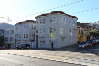 947-955 Judah St in San Francisco, CA - Building Photo - Building Photo