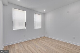 2061 N 8th St in Philadelphia, PA - Building Photo - Building Photo