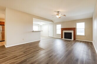 420 Marrgate Dr in Yukon, OK - Building Photo - Building Photo